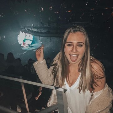 oneRandomGirl from Greater London,United Kingdom